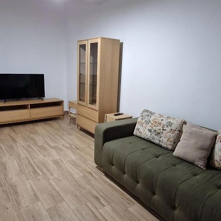 Apartamente Livada Ramnicu Valcea Bagian luar foto