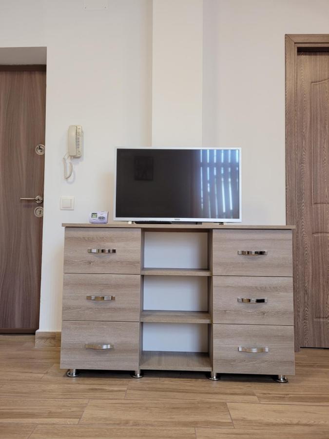 Apartamente Livada Ramnicu Valcea Bagian luar foto