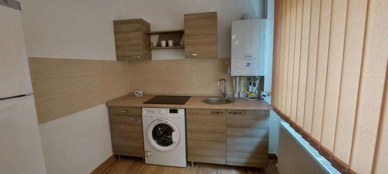 Apartamente Livada Ramnicu Valcea Bagian luar foto